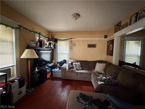 2028 W 104th Street Cleveland OH 44102