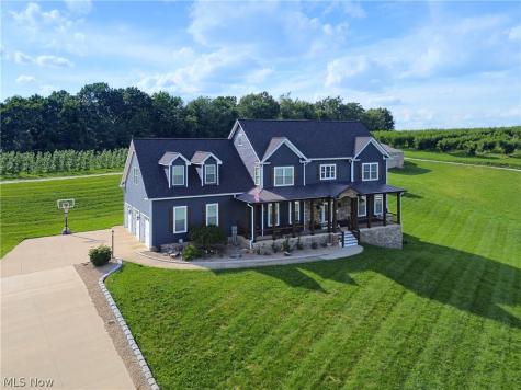 14993 Millersburg Road SW Navarre OH 44662