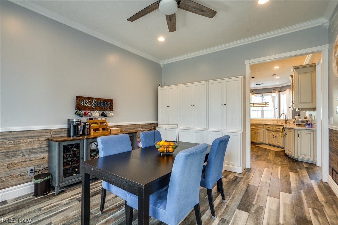 14993 Millersburg Road SW Navarre OH 44662