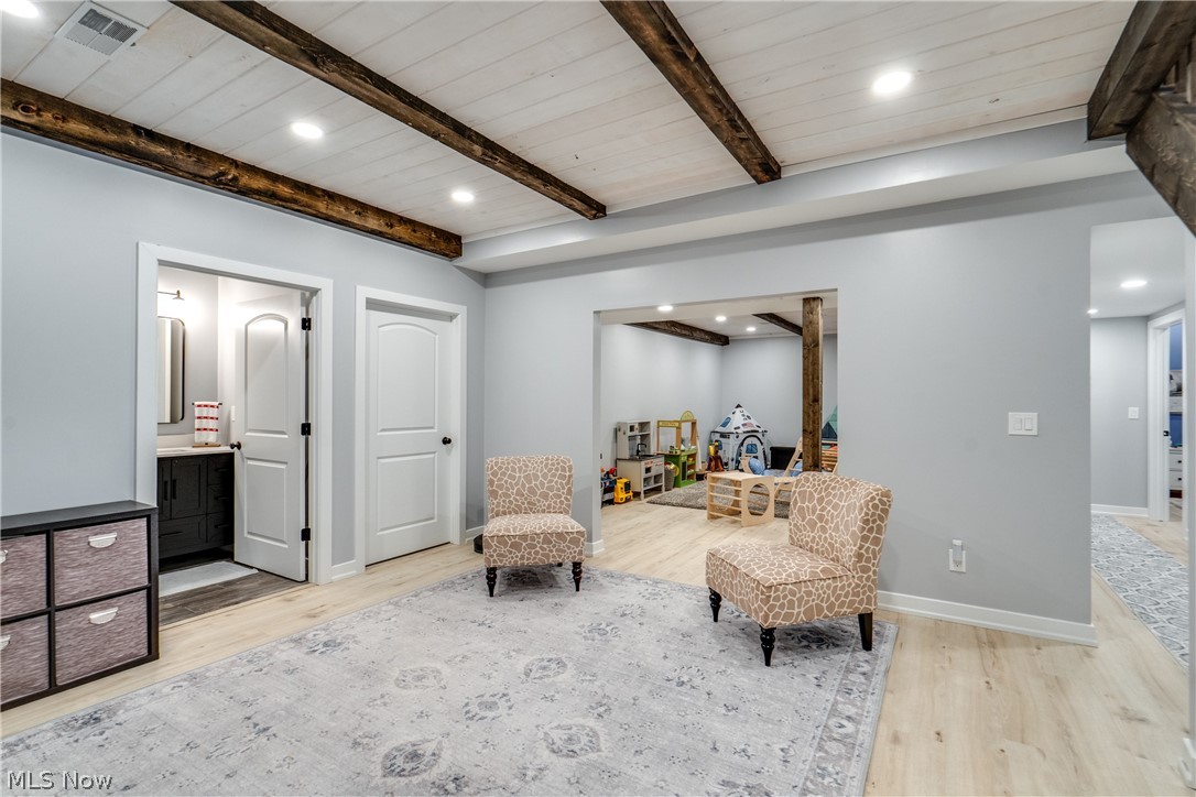 14993 Millersburg Road SW Navarre OH 44662