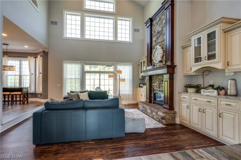 14993 Millersburg Road SW Navarre OH 44662