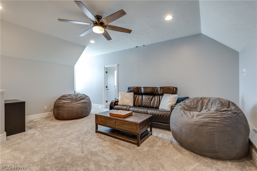 14993 Millersburg Road SW Navarre OH 44662