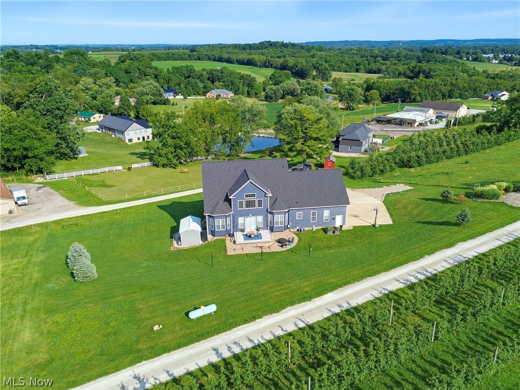 14993 Millersburg Road SW Navarre OH 44662