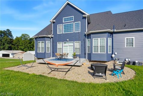 14993 Millersburg Road SW Navarre OH 44662