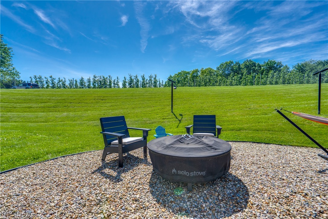 14993 Millersburg Road SW Navarre OH 44662