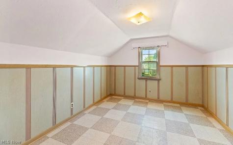 6008 Charles Avenue Parma OH 44129