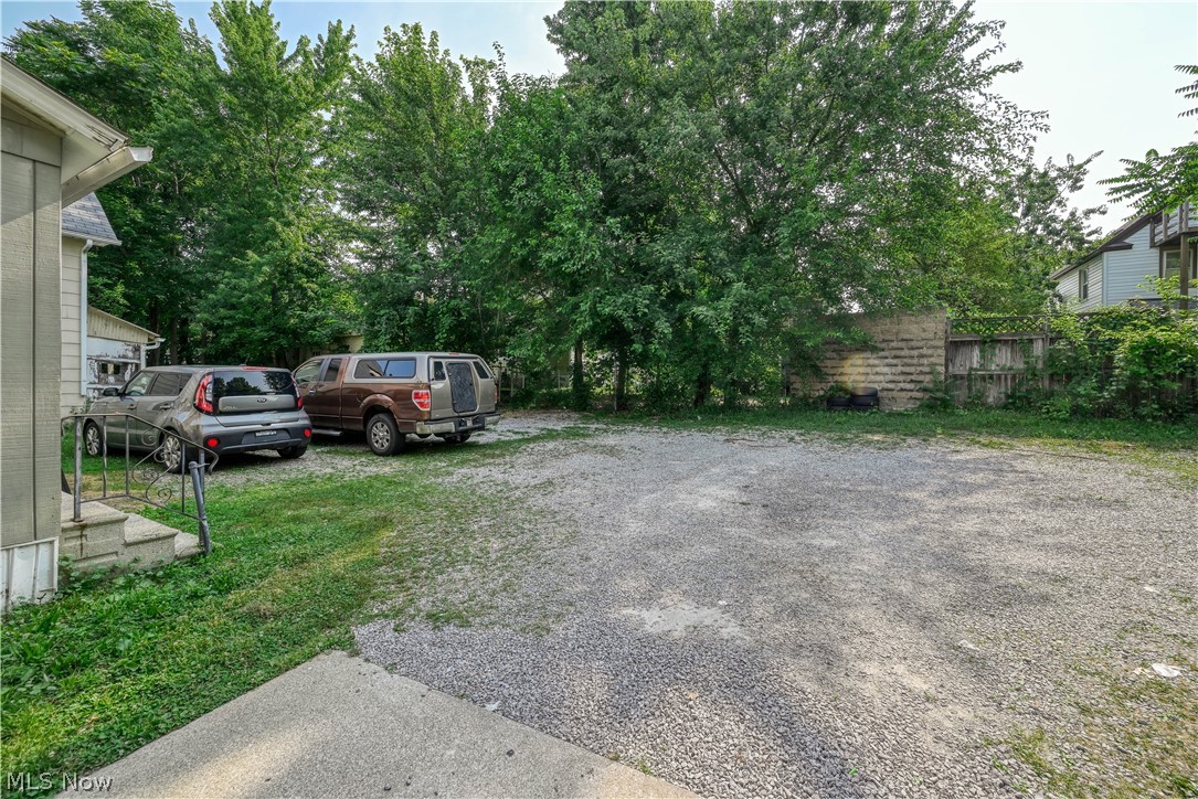 501 Rentschler Street Akron OH 44304