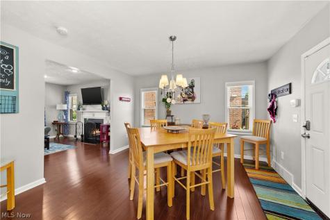 2591 Fenwick Road University Heights OH 44118