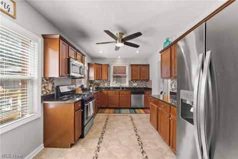 2591 Fenwick Road University Heights OH 44118