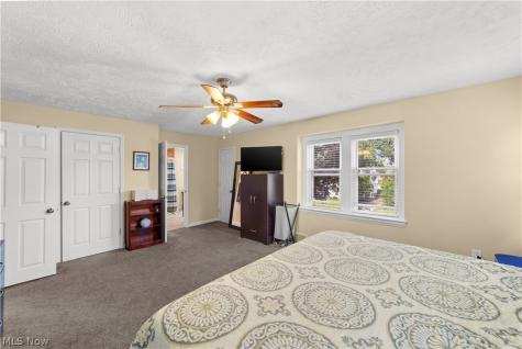 2591 Fenwick Road University Heights OH 44118