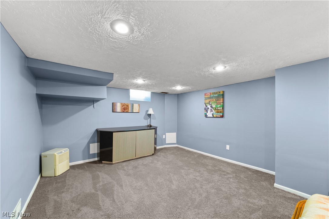 2591 Fenwick Road University Heights OH 44118