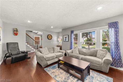 2591 Fenwick Road University Heights OH 44118