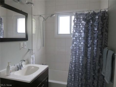 4786 Homewood Drive Mentor OH 44060