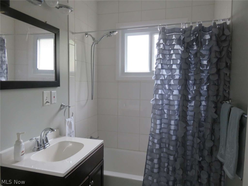 4786 Homewood Drive Mentor OH 44060