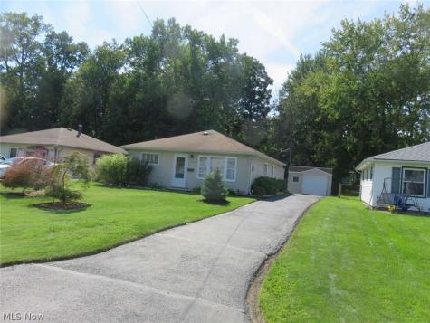 4786 Homewood Drive Mentor OH 44060