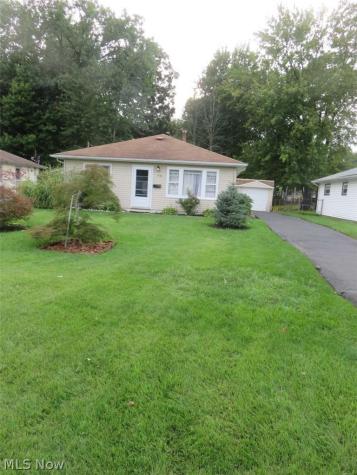4786 Homewood Drive Mentor OH 44060