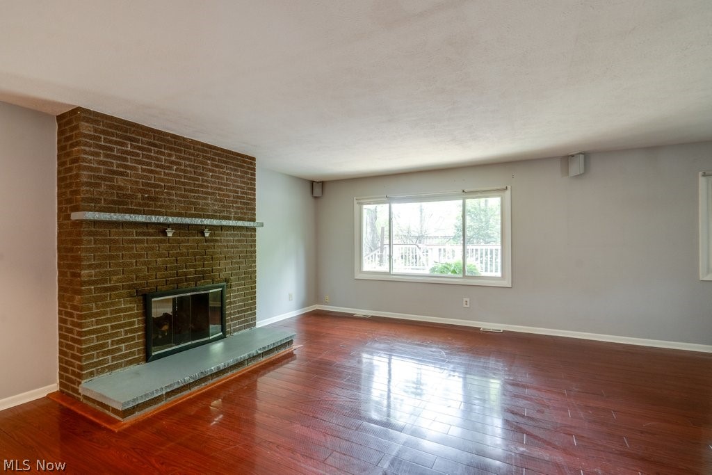 32771 N Burr Oak Drive Solon OH 44139