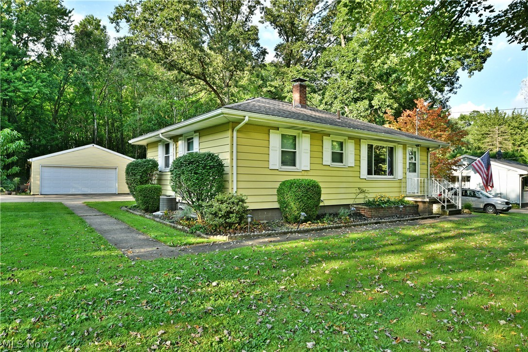 3557 Valacamp Avenue SE Warren OH 44484