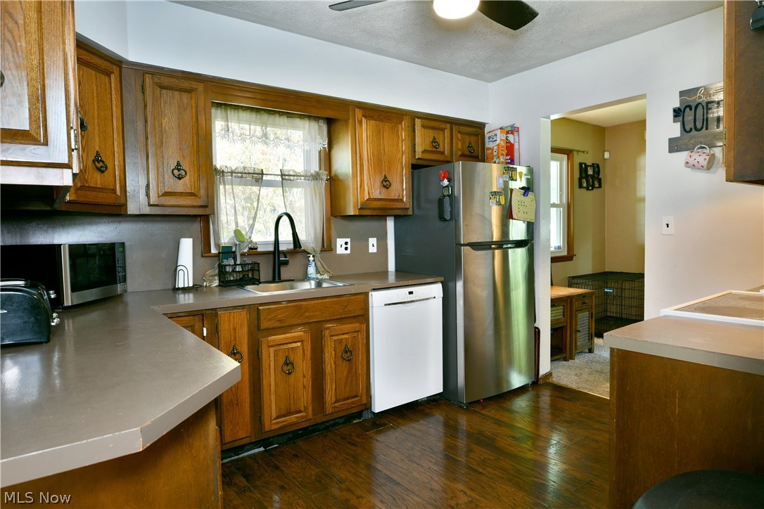3557 Valacamp Avenue SE Warren OH 44484