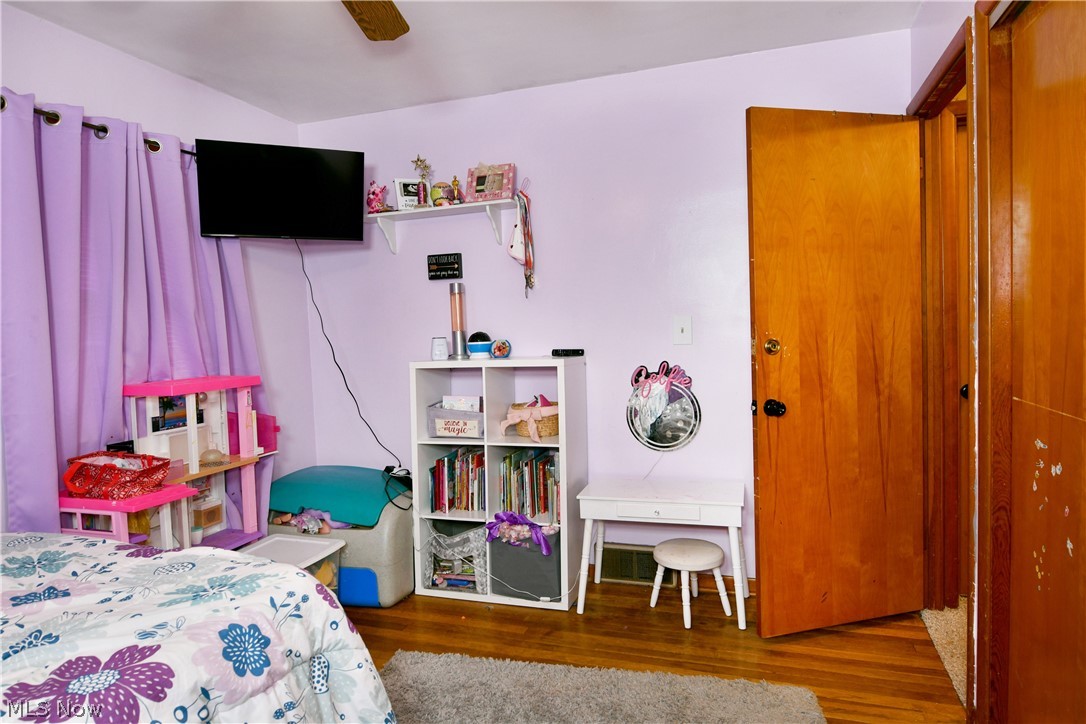 3557 Valacamp Avenue SE Warren OH 44484