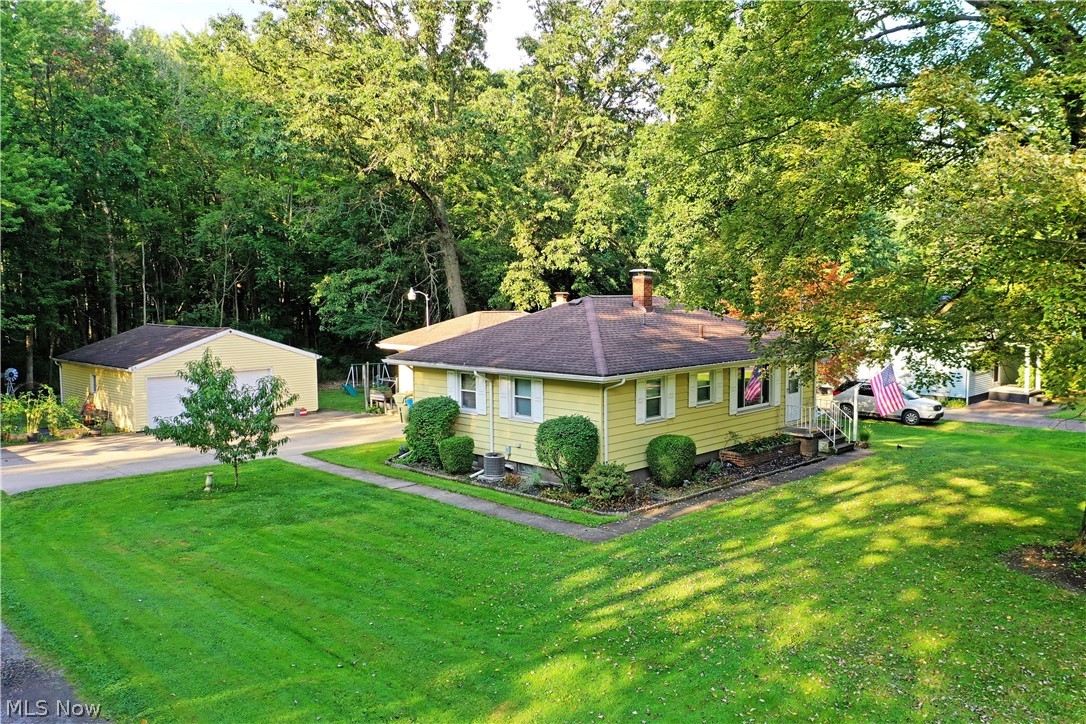 3557 Valacamp Avenue SE Warren OH 44484
