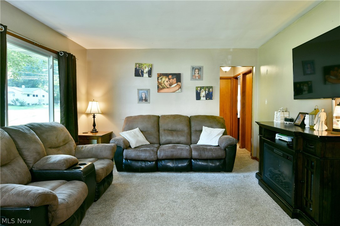 3557 Valacamp Avenue SE Warren OH 44484