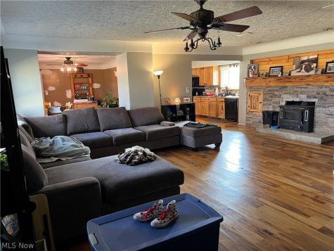 2441 Us Highway 250 S New London OH 44851