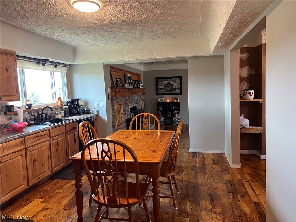 2441 Us Highway 250 S New London OH 44851