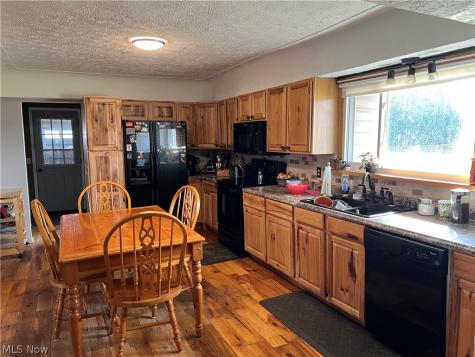 2441 Us Highway 250 S New London OH 44851