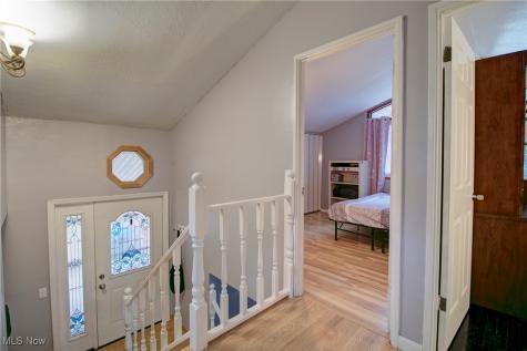 233 Kempton Drive Berea OH 44017