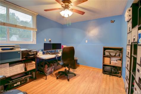 233 Kempton Drive Berea OH 44017