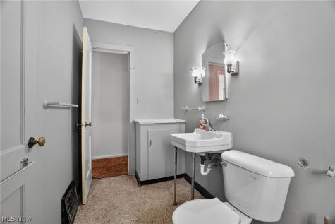 37 Chestnut Street Painesville OH 44077