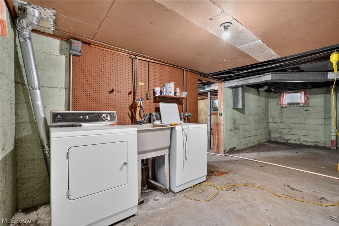 37 Chestnut Street Painesville OH 44077