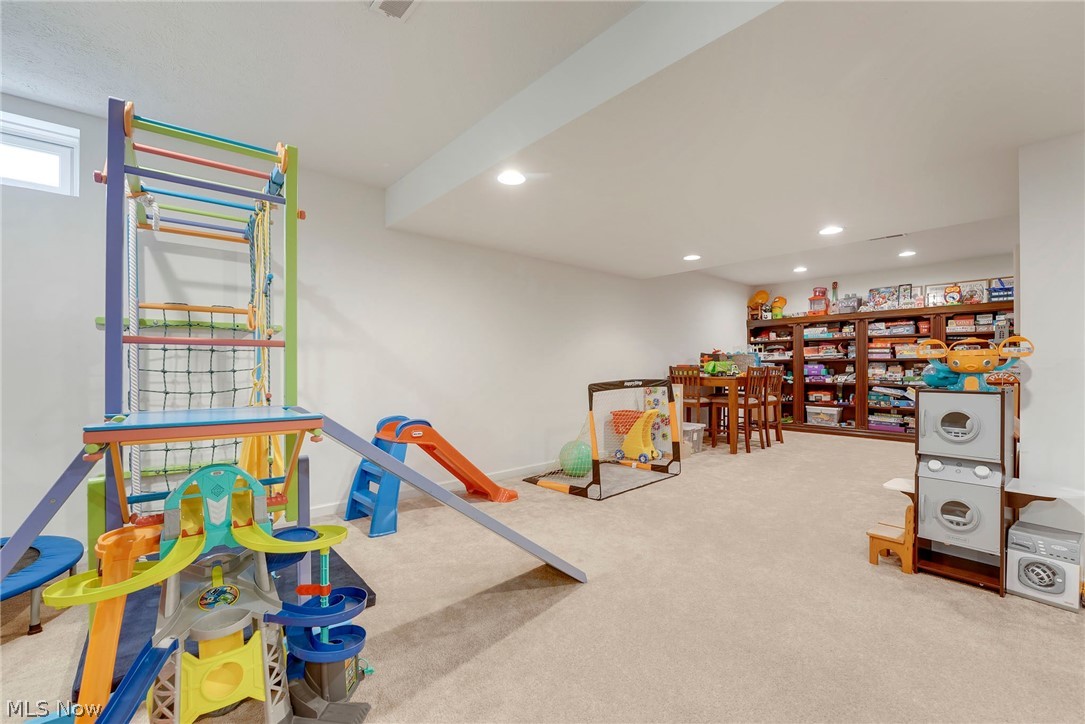 9308 Ashcroft Lane Twinsburg OH 44087