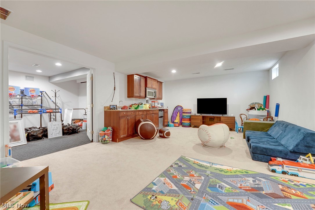 9308 Ashcroft Lane Twinsburg OH 44087