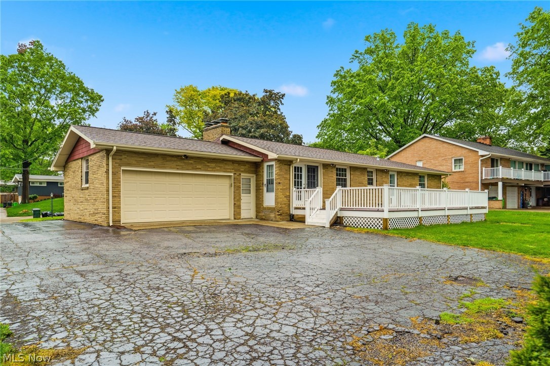 612 Church Street SW North Canton OH 44720