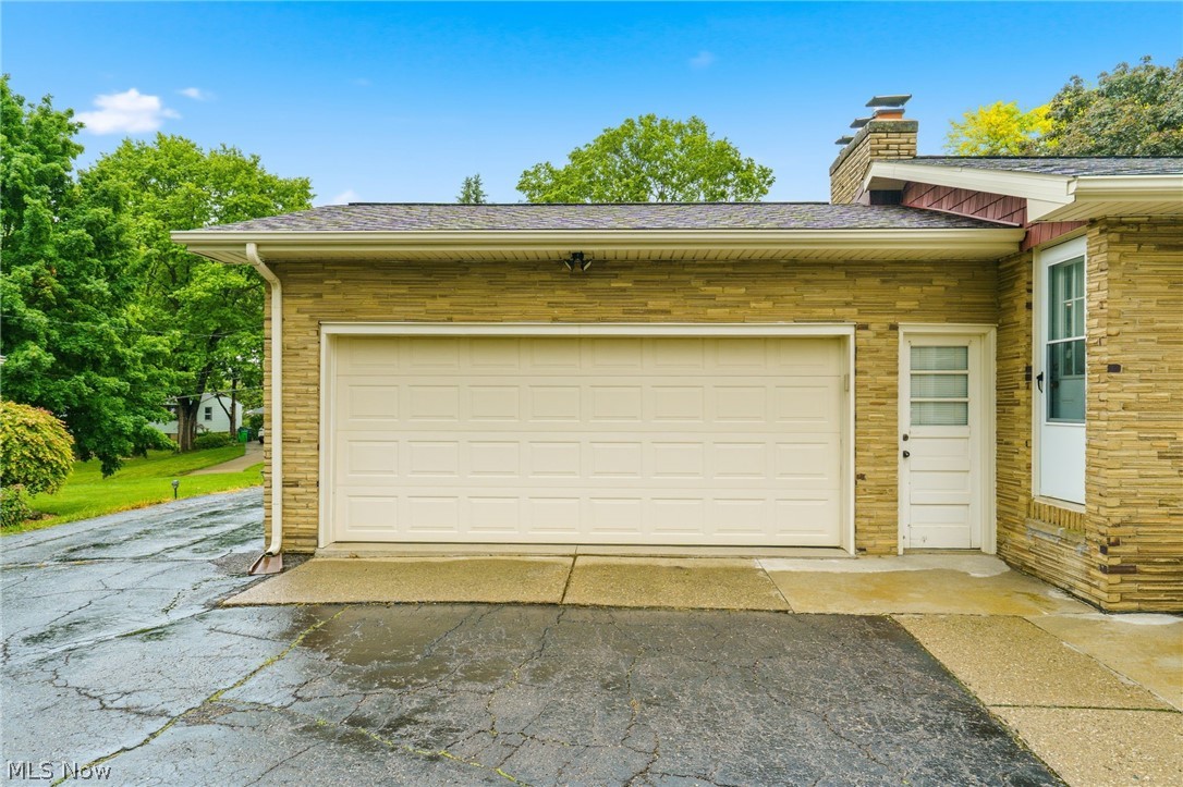 612 Church Street SW North Canton OH 44720