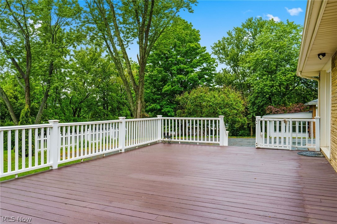 612 Church Street SW North Canton OH 44720