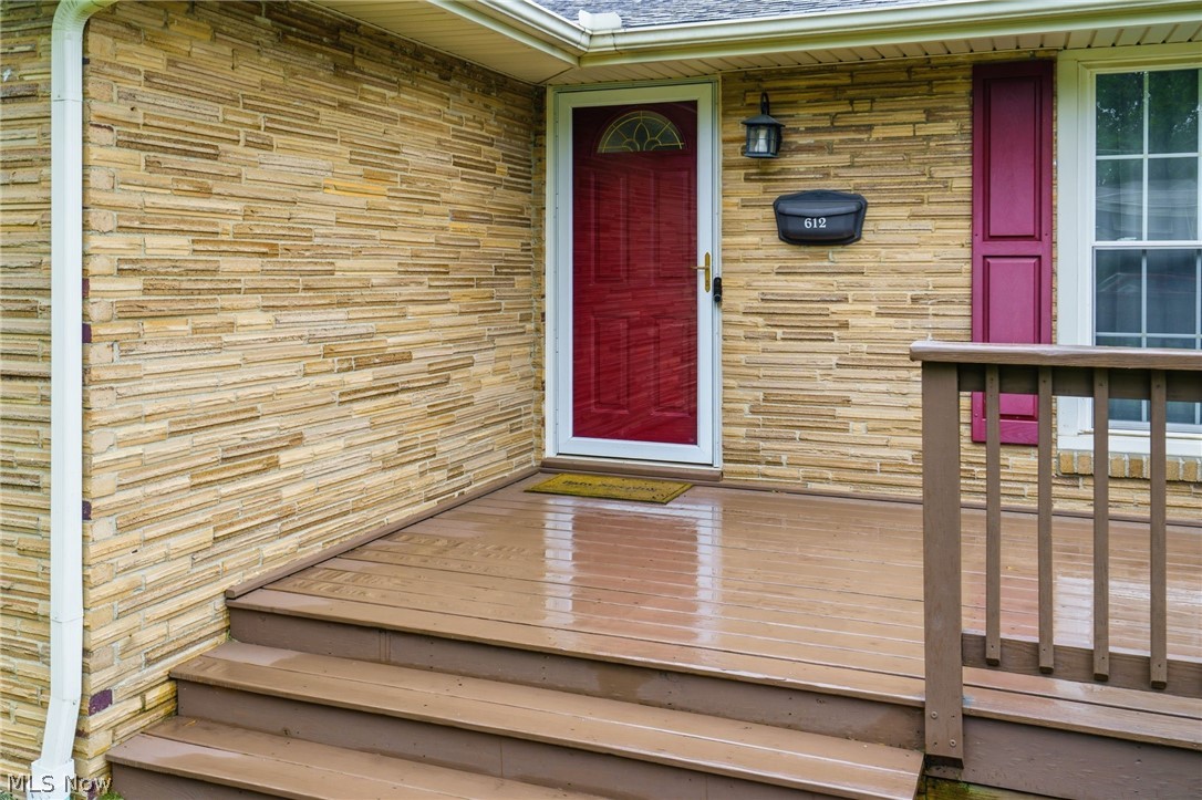 612 Church Street SW North Canton OH 44720