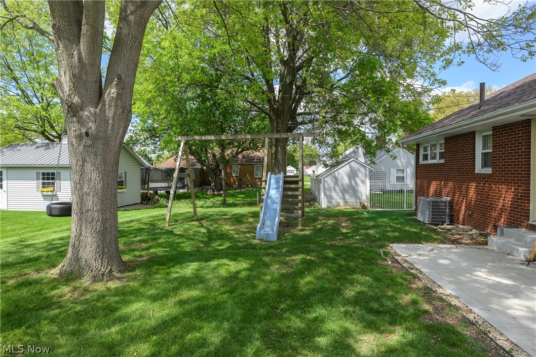 1107 4th Street NE Massillon OH 44646