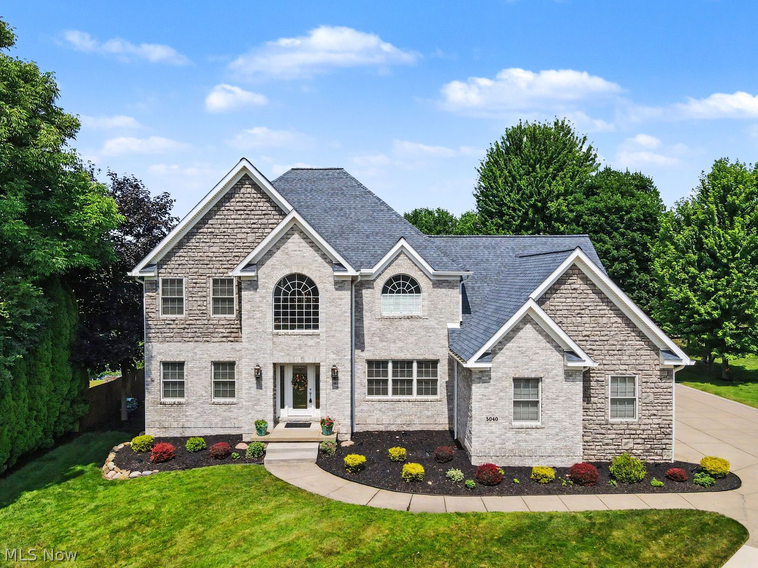 5040 Lake Breeze Landing Stow OH 44224