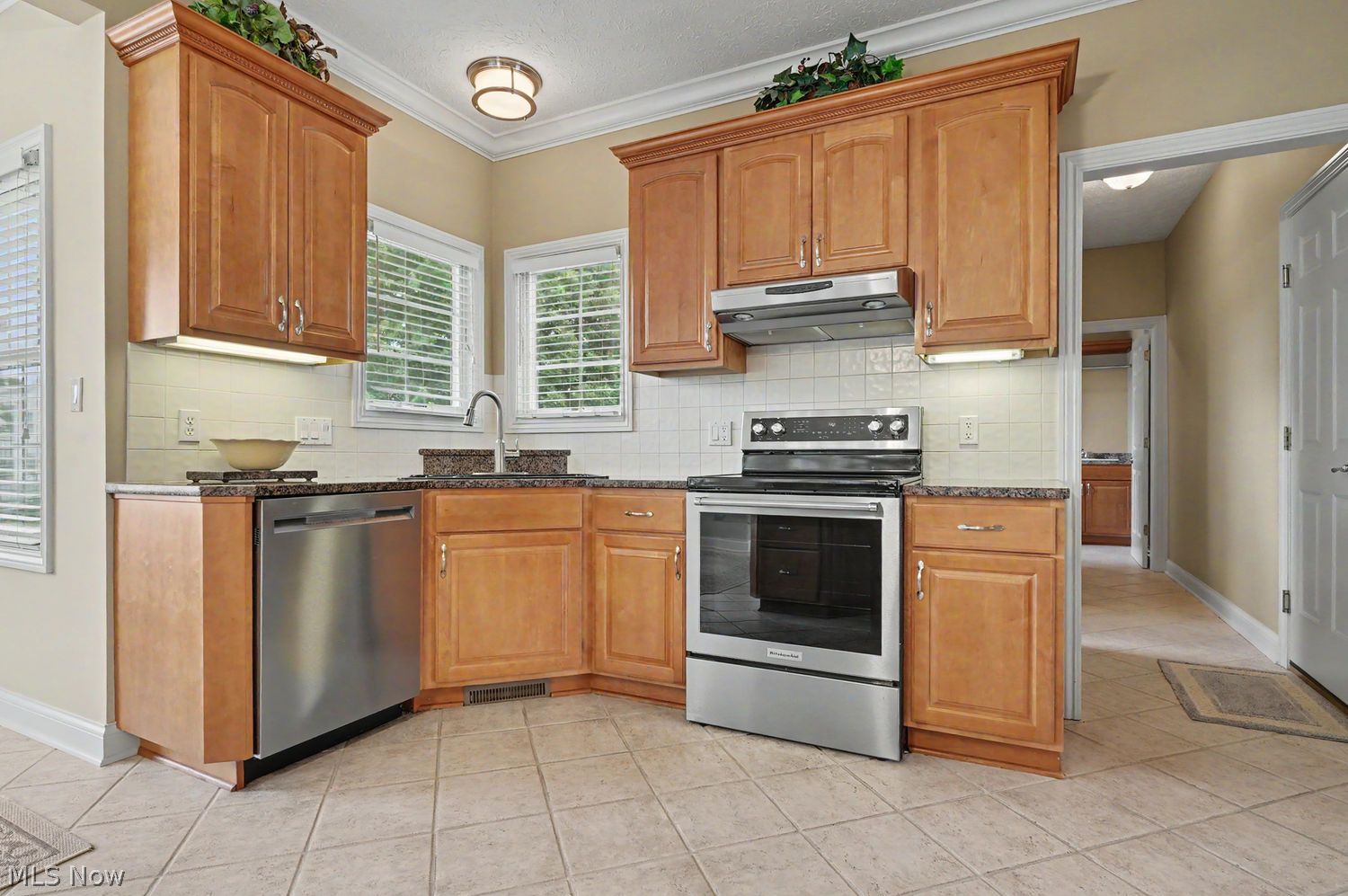 5040 Lake Breeze Landing Stow OH 44224