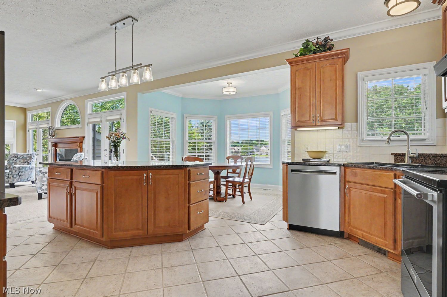 5040 Lake Breeze Landing Stow OH 44224