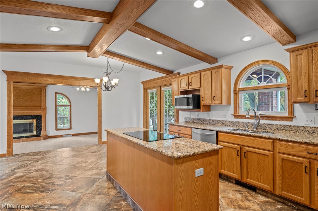 2412 East Pointe Drive SE Warren OH 44484