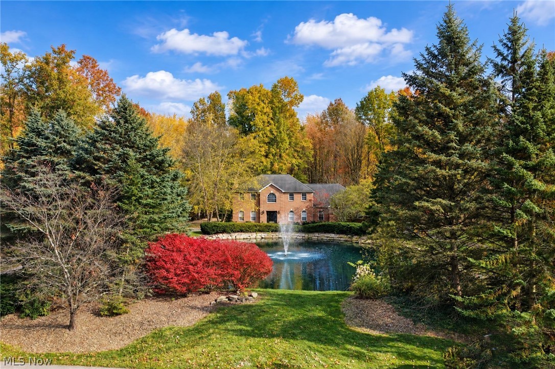 2412 East Pointe Drive SE Warren OH 44484