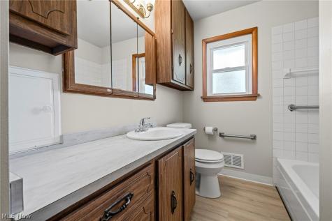 3567 James Boulevard Brunswick OH 44212