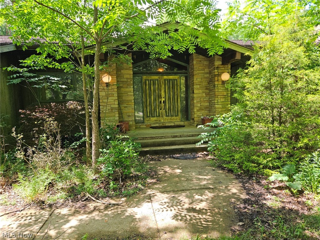 660 Walnut Street Leetonia OH 44431