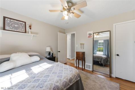 1617 Fruitland Avenue Mayfield Heights OH 44124