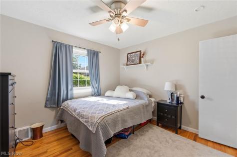 1617 Fruitland Avenue Mayfield Heights OH 44124