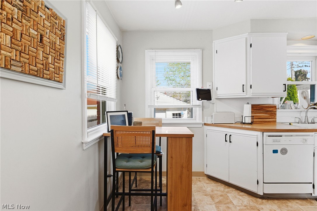 1617 Fruitland Avenue Mayfield Heights OH 44124